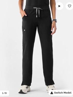 Figs Kade Cargo Scrub Pants NWT